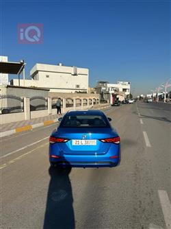 نیسان سێنترا